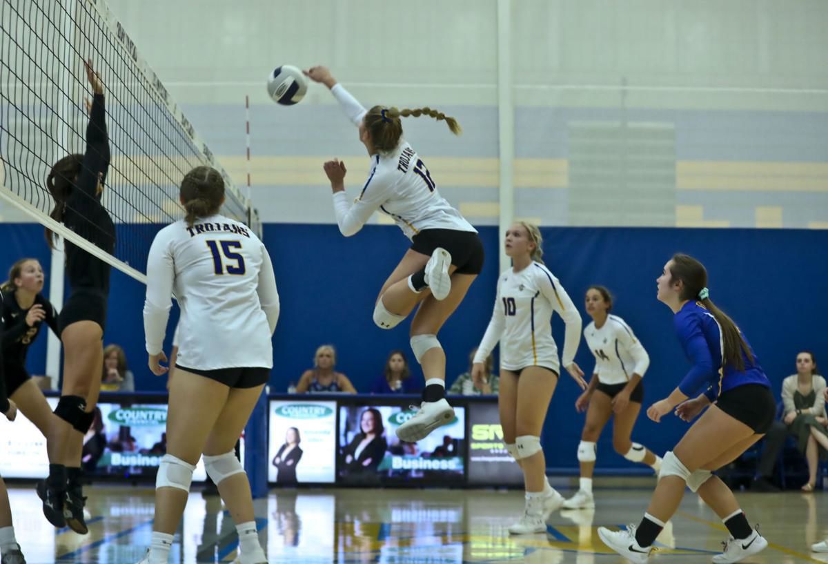 Maroa-Forsyth's outside hitter Lydia Hubbard relishing bigger role on volleyball team